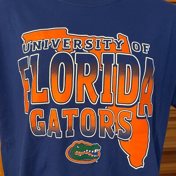 Captivating Other - UNIVERSITY OF FLORIDA GATORS SZ LARGE 100% COTTON SS TEE SHIRT BY CAPTIVATING